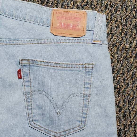 Vintage Levi's Low Slouch Denim Capri's Size 9 Pale Blue Denim - Picture 10 of 15
